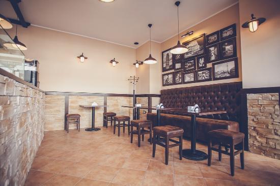 La Pizzeria