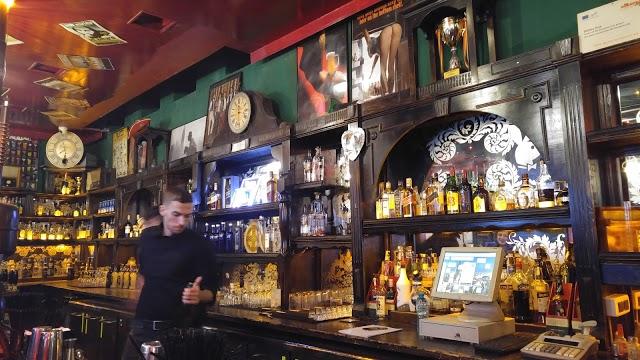 Oldies Pub