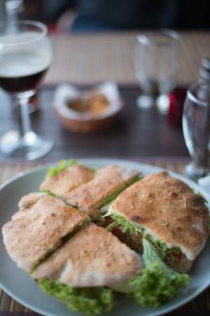 L'Altra Idea Pizza & Bistro