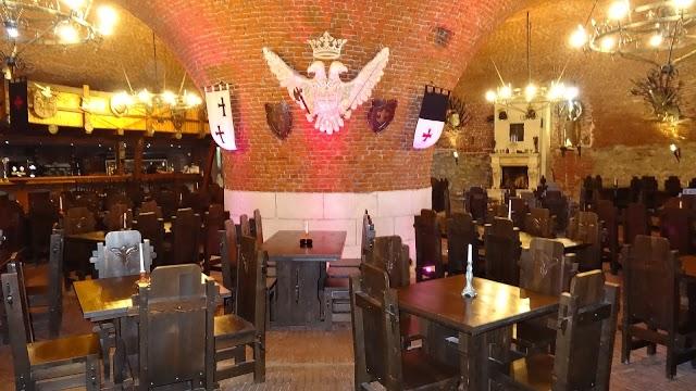 PUB 13 Restaurant Medieval